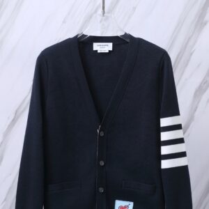 톰브라운 가디건 25FW M04A-4 - 이미지 4