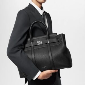 Alternative view of 루이비* 조르주 토트 MM M23153