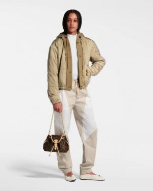 루이비* 여성 패딩 후드 25FW RA1201 - 이미지 4