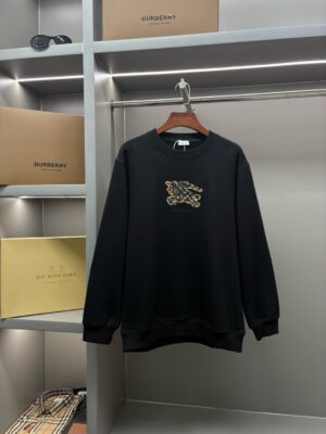 버버리 후드 25FW 66ST403 - 이미지 4