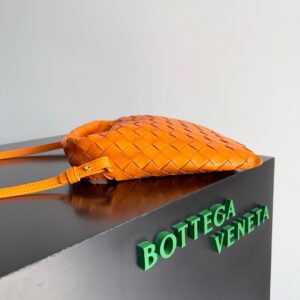 보테가베네타 미니 홉 숄더백 777586-3 - 이미지 9