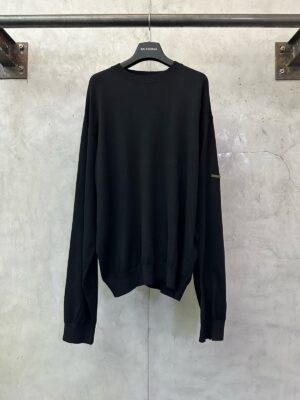 발렌시아가 울 라운드넥 니트 스웨터 25FW 66ST571