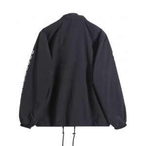 Alternative view of 발렌시아가 바람막이 25FW 66ST497
