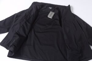 발렌시아가 바람막이 25FW 66ST500 - 이미지 3