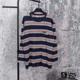 미우미우 여성 티셔츠 25FW 66ST462