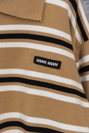 미우미우 여성 티셔츠 25FW 66ST464-2 - 이미지 10