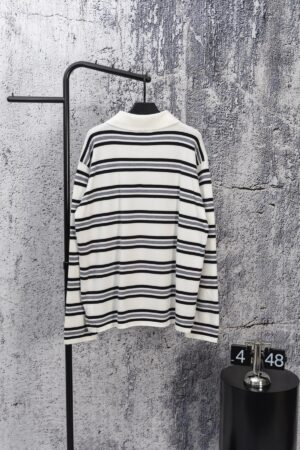 Alternative view of 미우미우 여성 티셔츠 25FW 66ST464-3