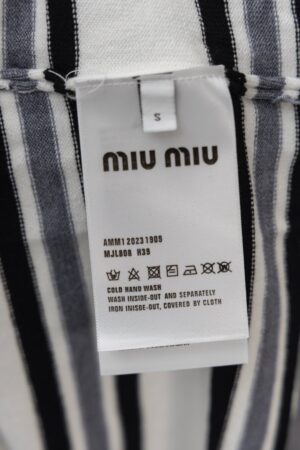 미우미우 여성 티셔츠 25FW 66ST464-3 - 이미지 9