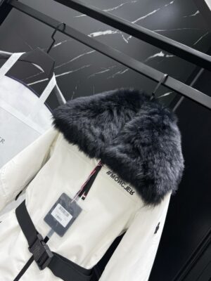 몽클레어 여성 패딩 25FW 66ST473 - 이미지 5