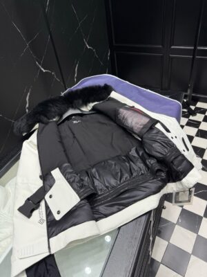 몽클레어 여성 패딩 25FW 66ST473 - 이미지 9