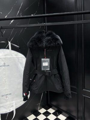 몽클레어 여성 패딩 25FW 66ST473-2