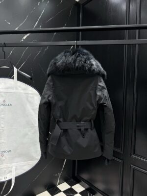 몽클레어 여성 패딩 25FW 66ST473-2 - 이미지 4