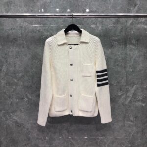 톰브라운 가디건 25FW 66ST538