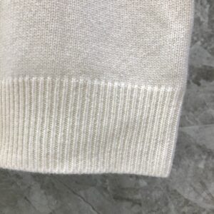 톰브라운 니트 베스트 25FW 66ST543-4 - 이미지 5
