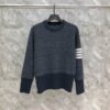 톰브라운 스웨터 25FW 66ST547