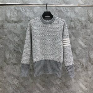 톰브라운 스웨터 25FW 66ST547-2