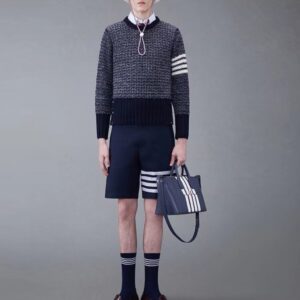 Alternative view of 톰브라운 스웨터 25FW 66ST547
