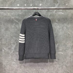Alternative view of 톰브라운 가디건 25FW 66ST551-2
