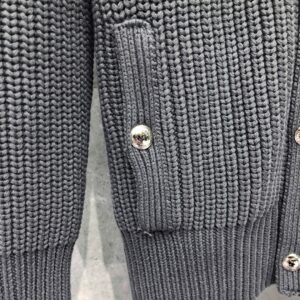 톰브라운 가디건 25FW 66ST551-2 - 이미지 6