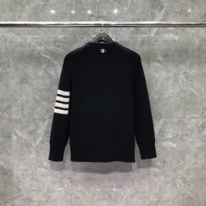 Alternative view of 톰브라운 가디건 25FW 66ST551-3