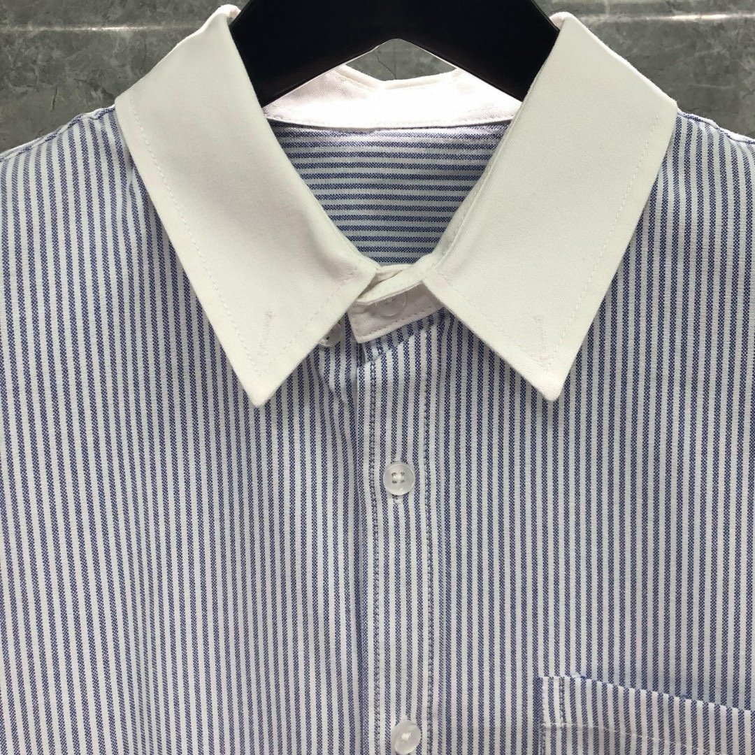 톰브라운 셔츠 25FW 66ST552 - 이미지 2