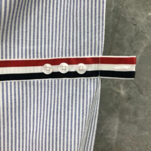 톰브라운 셔츠 25FW 66ST552 - 이미지 5