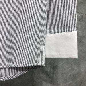 톰브라운 셔츠 25FW 66ST552-2 - 이미지 4
