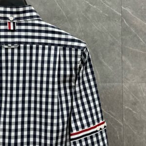 톰브라운 셔츠 25FW 66ST553 - 이미지 5