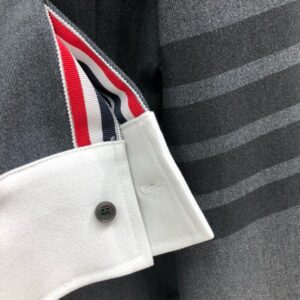 톰브라운 셔츠 25FW 66ST554 - 이미지 7