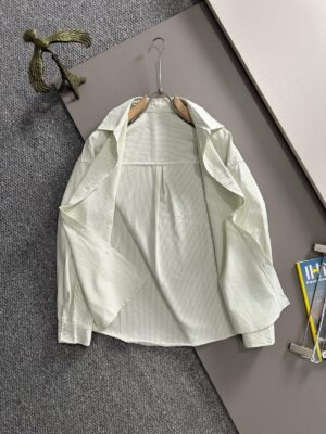 루이비* 셔츠 25FW 66ST513-5 - 이미지 5