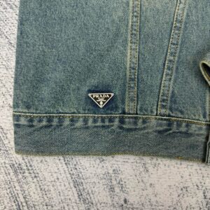 프라다 데님 자켓 25FW 66ST519 - 이미지 8