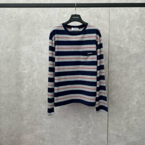 미우미우 티셔츠 25FW 66ST526