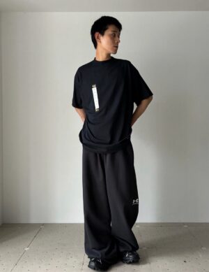 Alternative view of 발렌시아가 티셔츠 25FW 66ST527