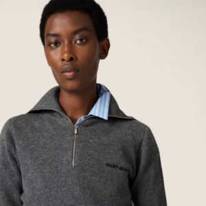 미우미우 여성 스웨터 25FW RA1222 - 이미지 4