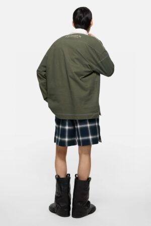 아크네 로고 폴로 셔츠 25FW RA1266 - 이미지 5