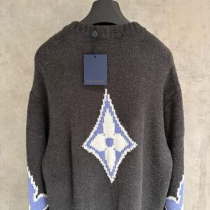 루이비* 스웨터 25FW 66ST559 - 이미지 4