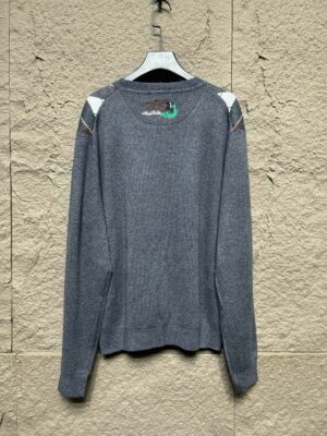 루이비* Nigo 아가일 자카드 울 스웨터 25FW 66ST562 - 이미지 3
