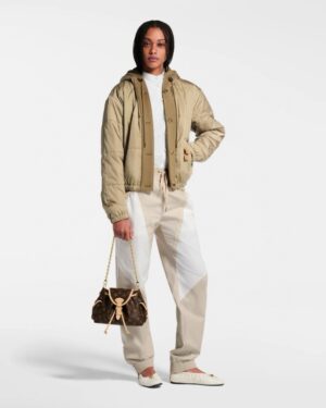 루이비* 안티리프 스티치 후드 다운 자켓 25FW RA2690 - 이미지 7