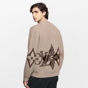루이비* Monogram 울 니트 스웨터 25FW RA3290 - 이미지 4