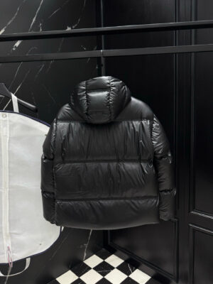 프라다 구스다운 숏패딩 25FW SAD350 - 이미지 5