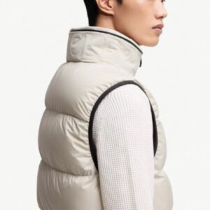 몽클레르 게르삭 다운 베스트 25FW SAD3030-2 - 이미지 4