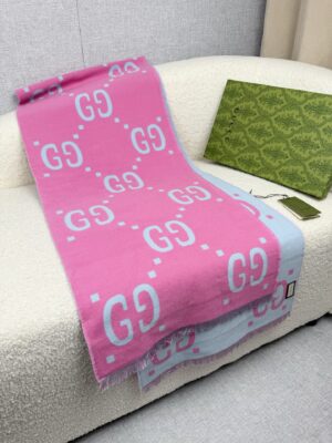 Alternative view of 구찌 GG 자카드 울 실크 머플러 VI3550-3