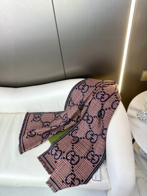 Alternative view of 구찌 GG 로고 클래식 머플러 VI2567-4