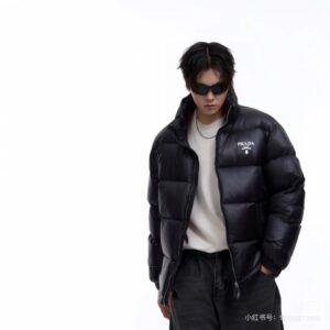프라다 로고 다운 자켓 25FW SAD3107 - 이미지 5