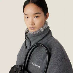 미우미우 여성 플리스 다운 재킷 25FW 6F25043 - 이미지 5