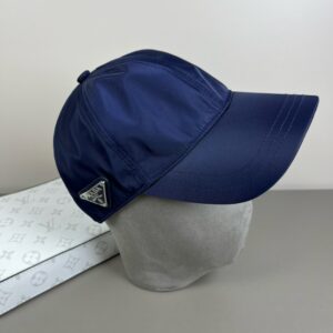 Alternative view of 프라다 클래식 삼각 로고 볼캡 VI3994-2