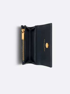 Alternative view of 디* 30 몽테인 글리신 월릿 S2300UWHC