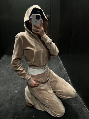 알렉산더왕 여성 스톤 벨벳 후드 집업 26SS RA4021-2 - 이미지 5