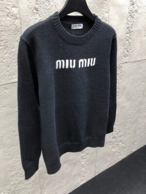미우미우 로고 자수 라운드넥 울 니트 스웨터 Ceo277 - 이미지 8