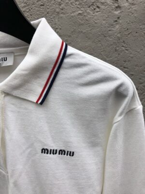 미우미우 자수 로고 폴로 롱슬리브 티셔츠 Ceo278 - 이미지 5